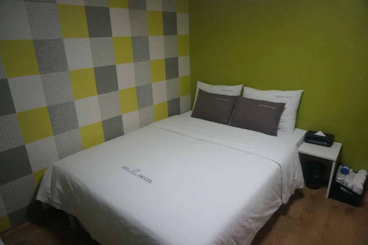 Gwangan Business Motel contacts